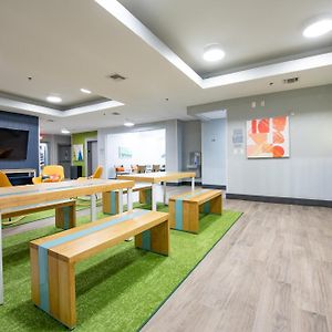 Spark By Hilton Lafayette South